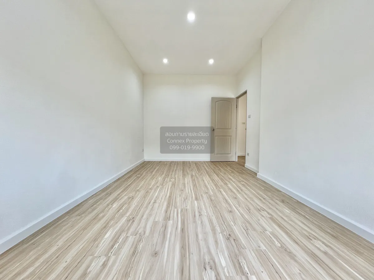 For Sale Townhome ,Soi Nuanchan 56 Yaek 7 , newly renovated , Nua