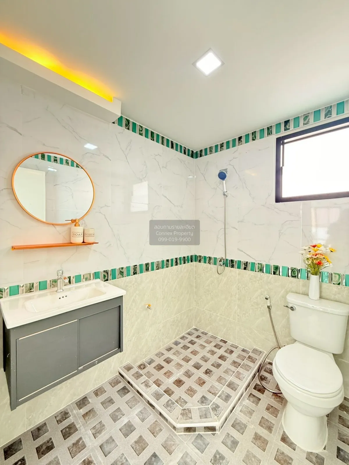 For Sale House , Chaiyapruek 2 Suwinthawong Khumklao , wide front