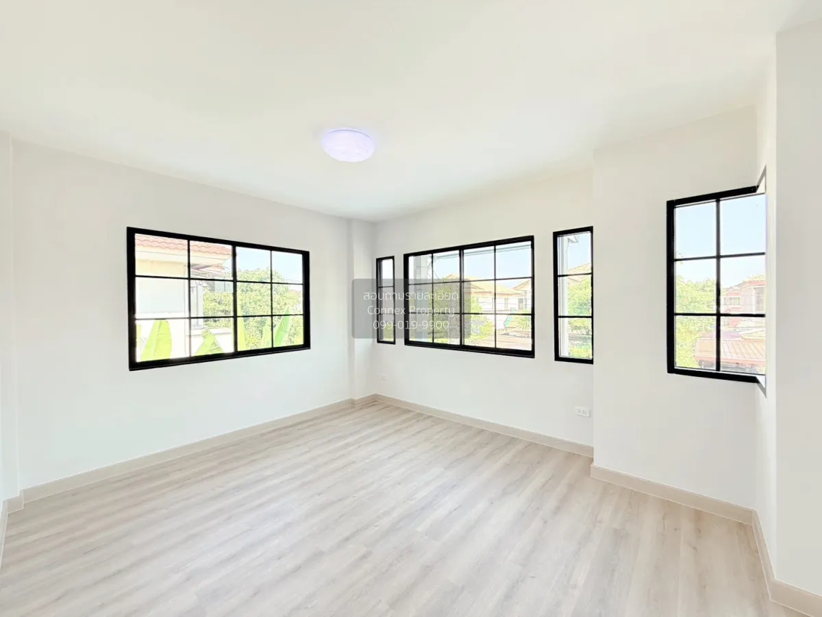 For Sale House , Chaiyapruek 2 Suwinthawong Khumklao , wide front