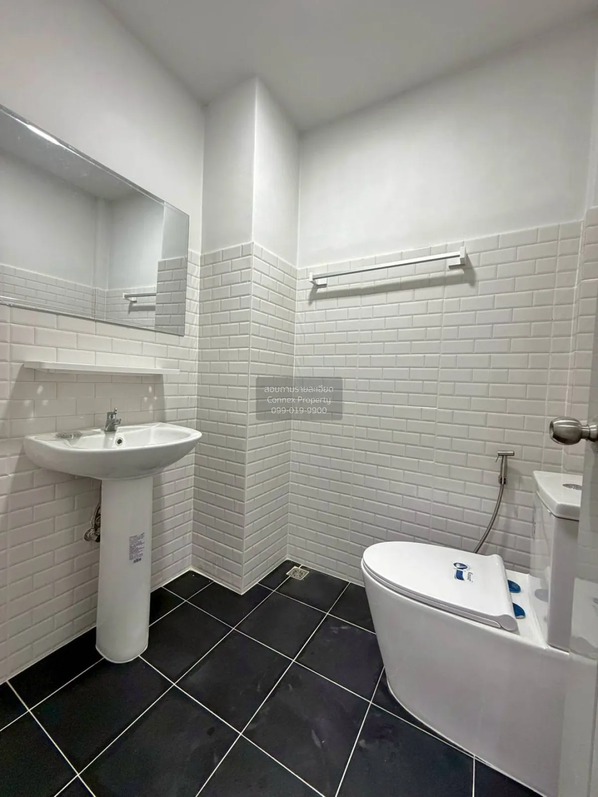 ขายทาวน์เฮ้าส์/ทาวน์โฮม  เปี่ยมสุข วัดพระนอน บางแม่นาง บางใหญ่ นน