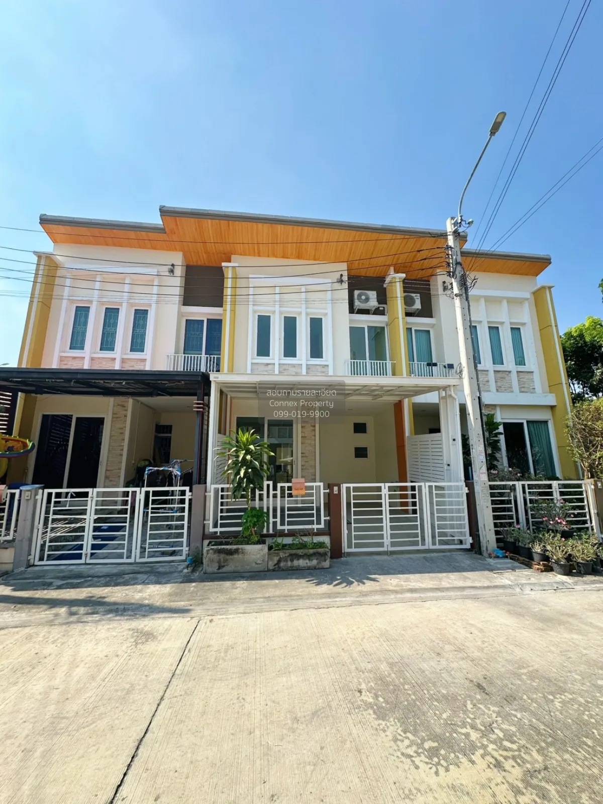 ขายทาวน์เฮ้าส์/ทาวน์โฮม  โกลเด้น ทาวน์ เฉลิมพระเกียรติ - สวนหลวง  1