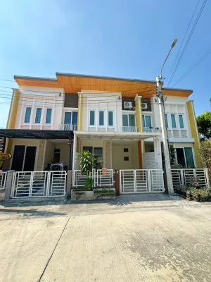 For Sale Townhouse/Townhome  , Golden Town Chalermprakiat - Suan Luang , Dok Mai , Prawet , Bangkok , CX-147020