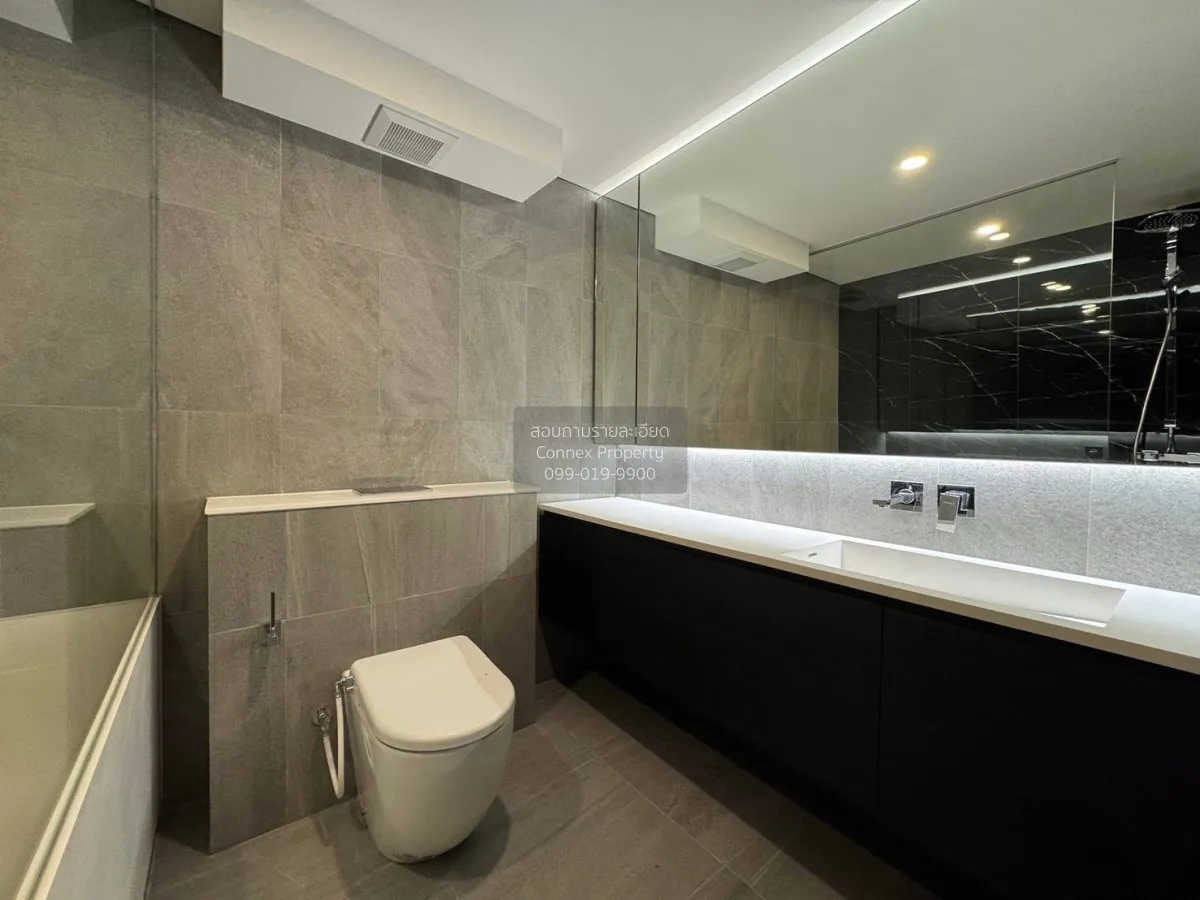 เช่าคอนโด  ไซมิส พระราม 9 (แลนด์มาร์ค @MRTA Station) ห้วยขวาง เขต