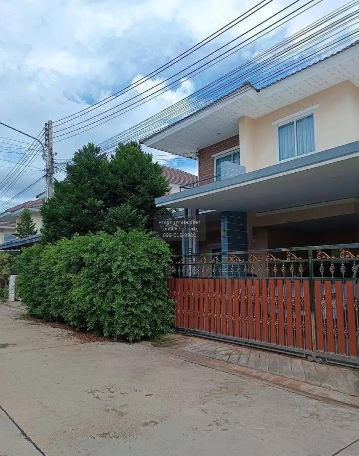 For Sale House , Maneerin Village Nongmon , Mueang , Mueang Chon  2