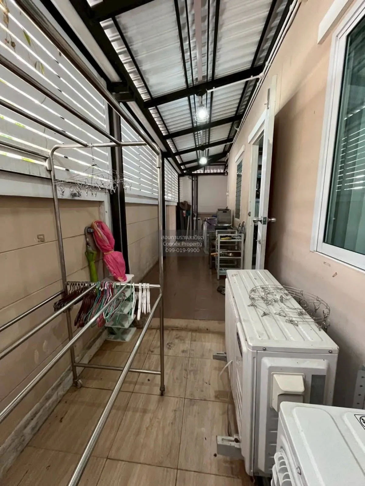 For Sale House , Maneerin Village Nongmon , Mueang , Mueang Chon 