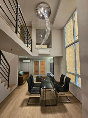 เช่าคอนโด  คัลเจอร์ จุฬา ดูเพล็กซ์ วิวสวย MRT-สามย่าน สี่พระยา เขต บางรัก กรุงเทพ CX-147037