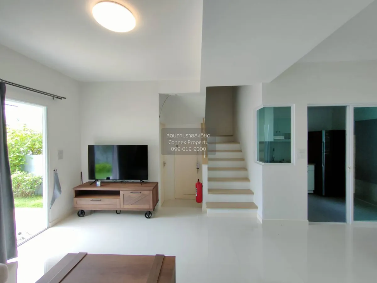 For Sale House , Villaggio Prachauthit 90 , corner unit , wide fr 4