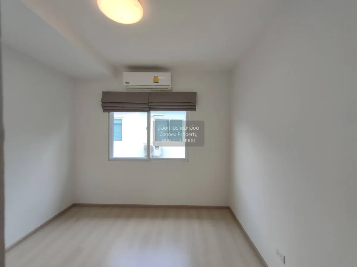 For Sale House , Villaggio Prachauthit 90 , corner unit , wide fr