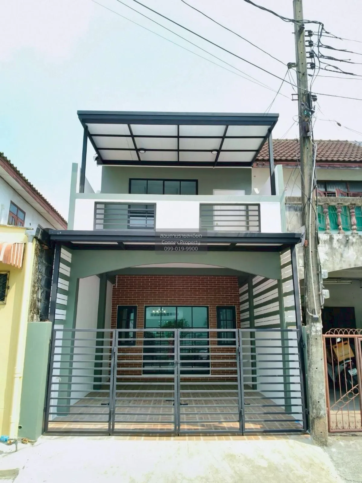 For Sale Townhouse/Townhome  , Baan Romyen 5 , newly renovated ,  1