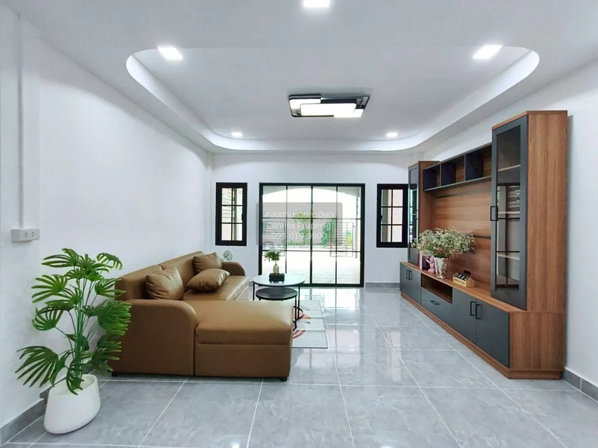 For Sale Townhouse/Townhome  , Baan Romyen 5 , newly renovated , 