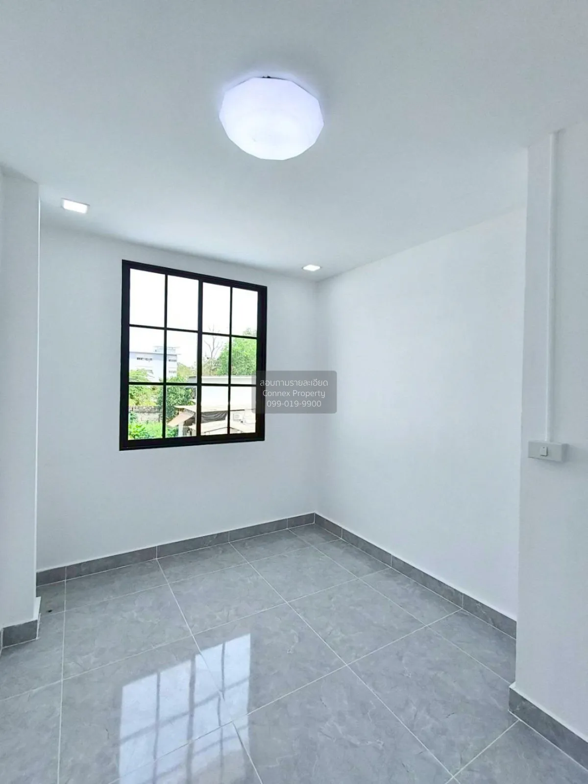 For Sale Townhouse/Townhome  , Baan Romyen 5 , newly renovated , 