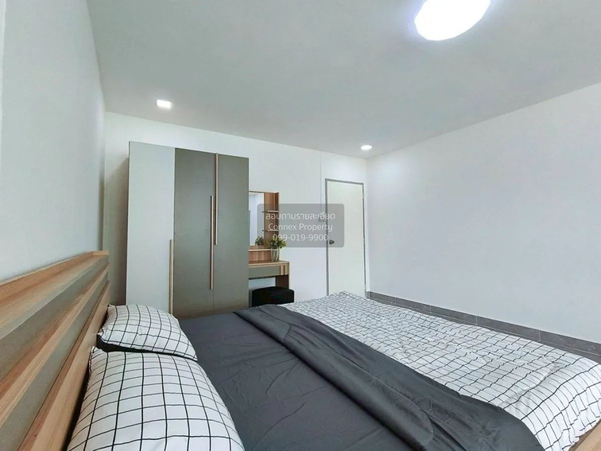 For Sale Townhouse/Townhome  , Baan Romyen 5 , newly renovated , 