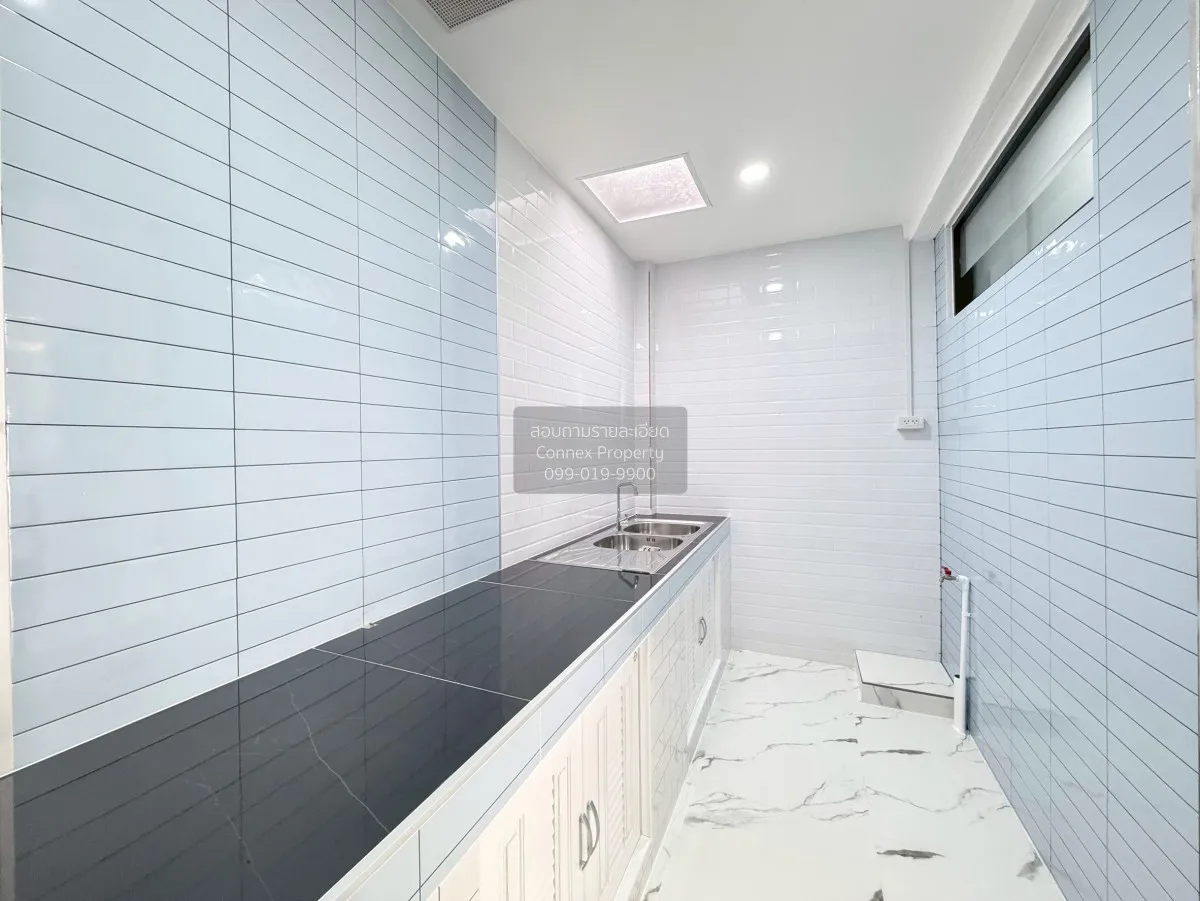 For Sale Townhouse/Townhome  , Suan Thong Villa 7 , Lat Sawai , L