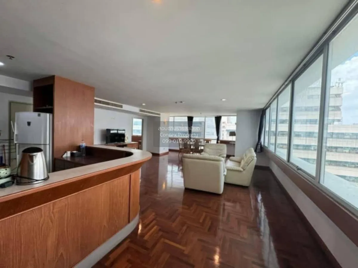 ขายคอนโด  อโศก เพลส วิวสวย ชั้นสูง BTS-อโศก คลองเตยเหนือ เขต วัฒน