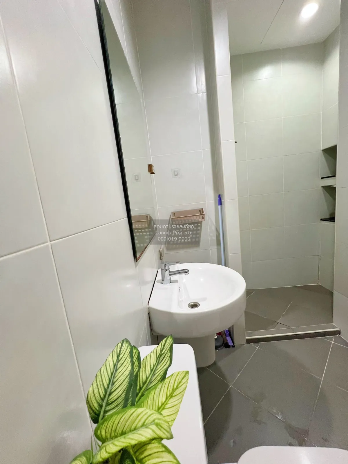 เช่าคอนโด  เซ็นทริโอ้ ลาดพร้าว 48 MRT-โชคชัย 4 (สายสีเหลือง) สามเ