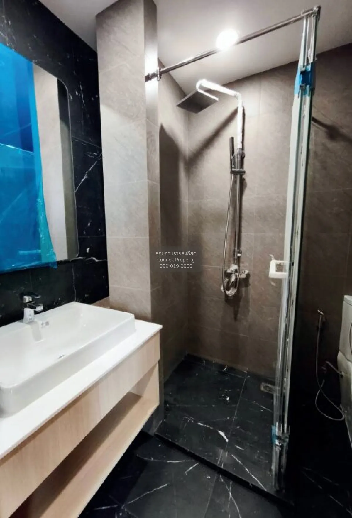 เช่าคอนโด  สกายไรส์ อเวนิว สุขุมวิท 64 ชั้นสูง บางจาก เขต พระโขนง