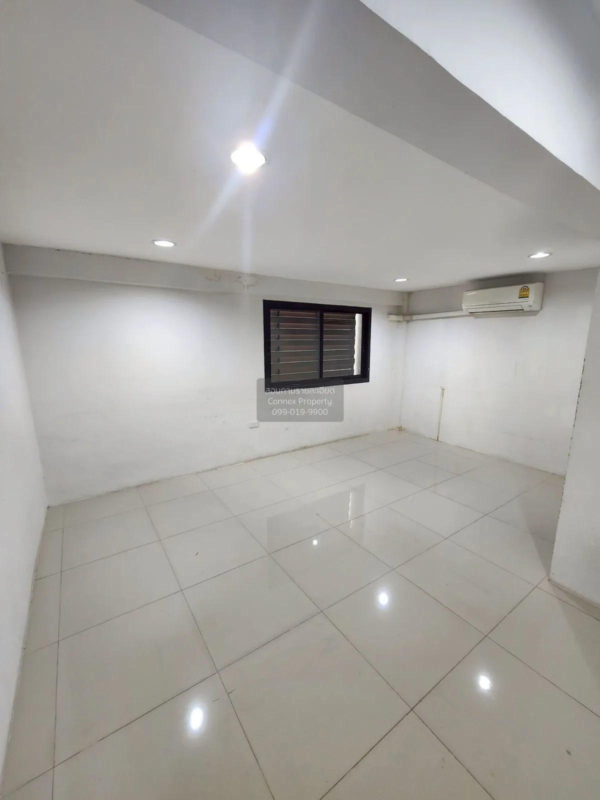 เช่าโฮมออฟฟิศ 3 ชั้น โครงการ อารี ทาวน์เฮ้าส์ สุขุมวิท 26 คลองตัน