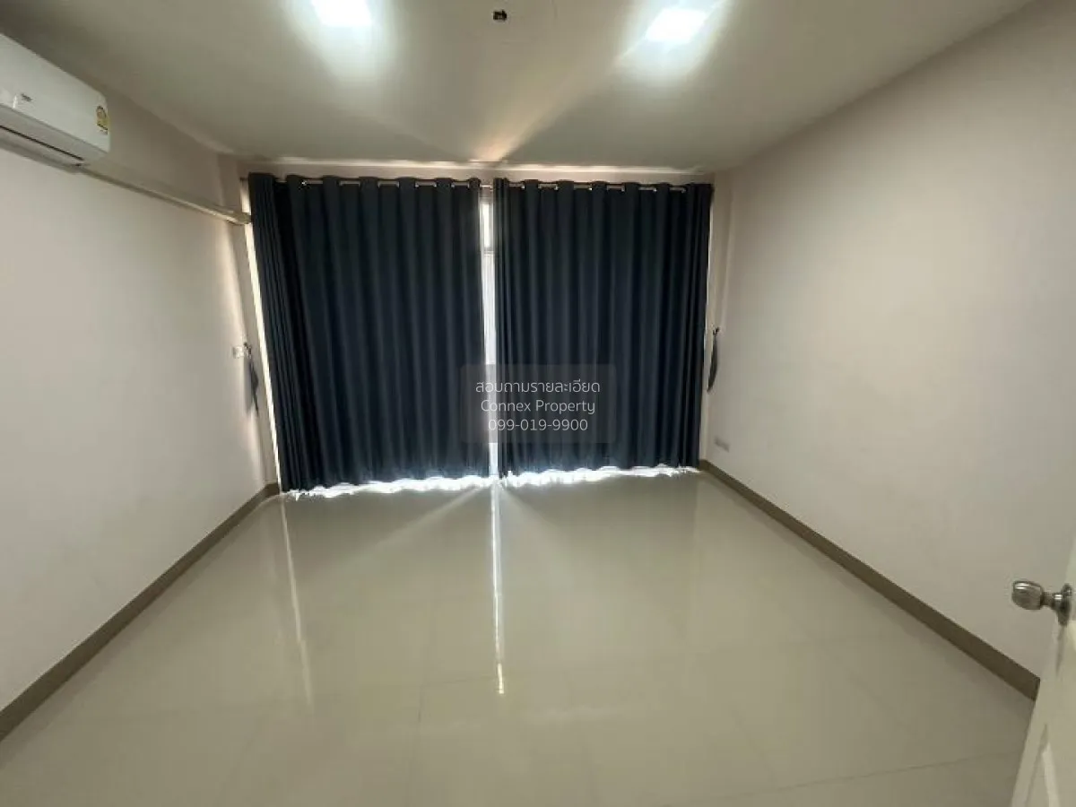 For Sale Two-story commercial building for sale, ready to move in 4