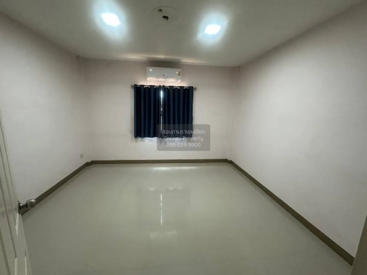 For Sale Two-story commercial building for sale, ready to move in