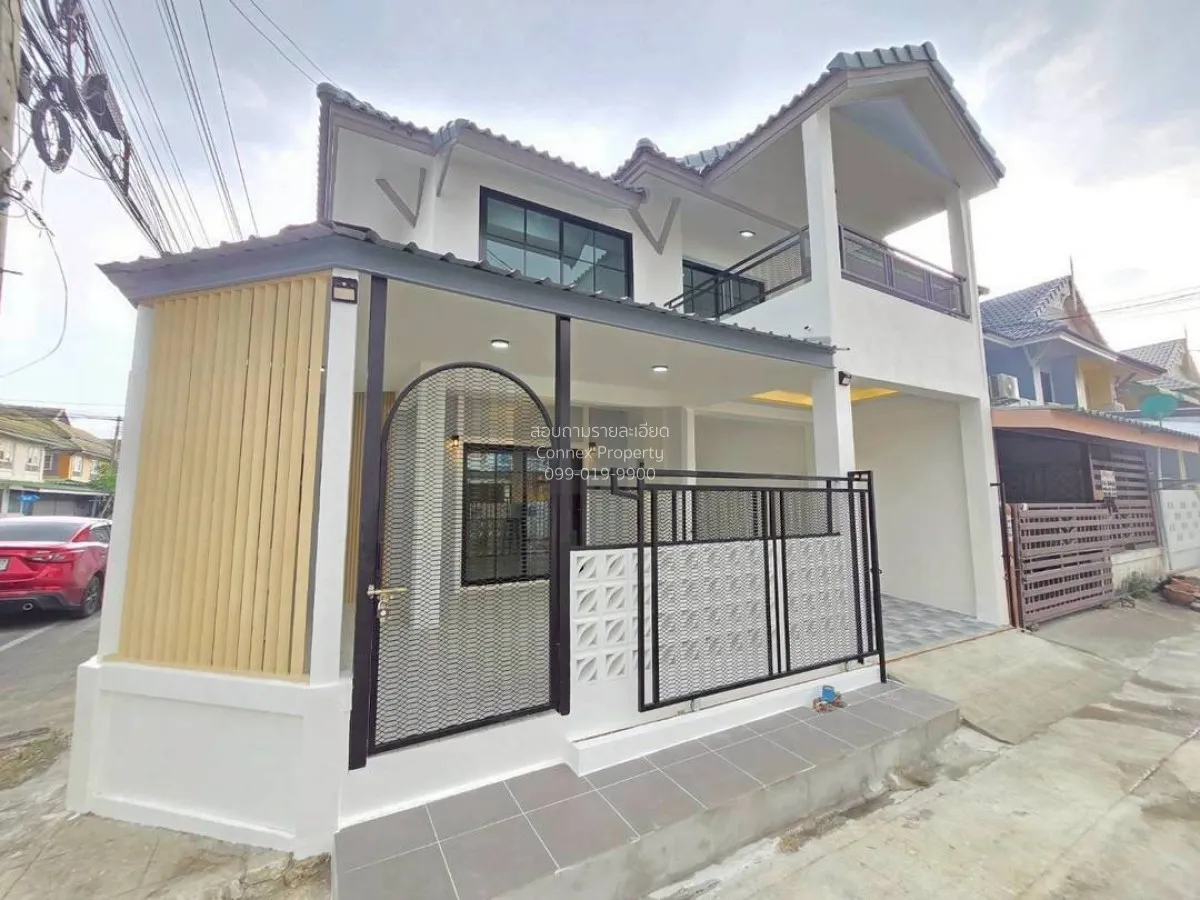 For Sale House , Baan Pruksa 14 B Bangbuathong , corner unit , ne 3
