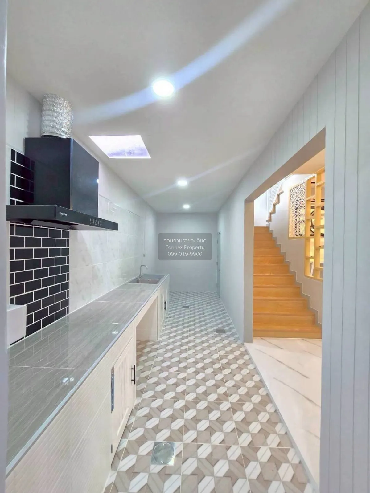 For Sale House , Baan Pruksa 14 B Bangbuathong , corner unit , ne