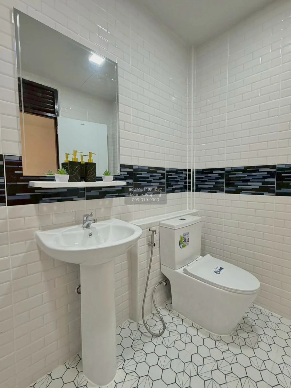 ขายทาวน์เฮ้าส์/ทาวน์โฮม  บ้านปิยวรารมย์ 1 บางบัวทอง บางบัวทอง นนท