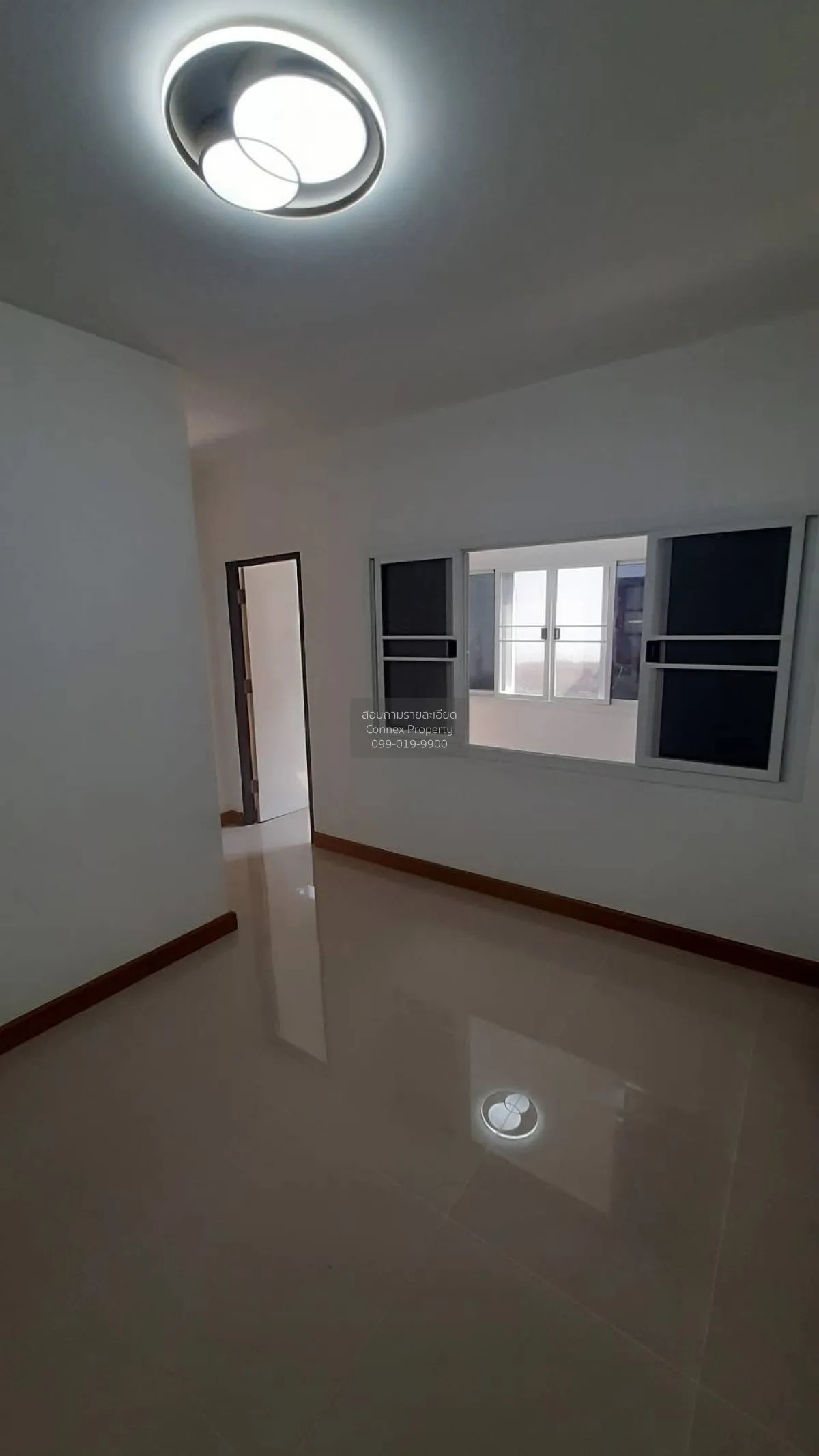 ขายทาวน์เฮ้าส์/ทาวน์โฮม  หมู่บ้านสุขสันต์ 2 เพชรเกษม 92/2 บางแคเห