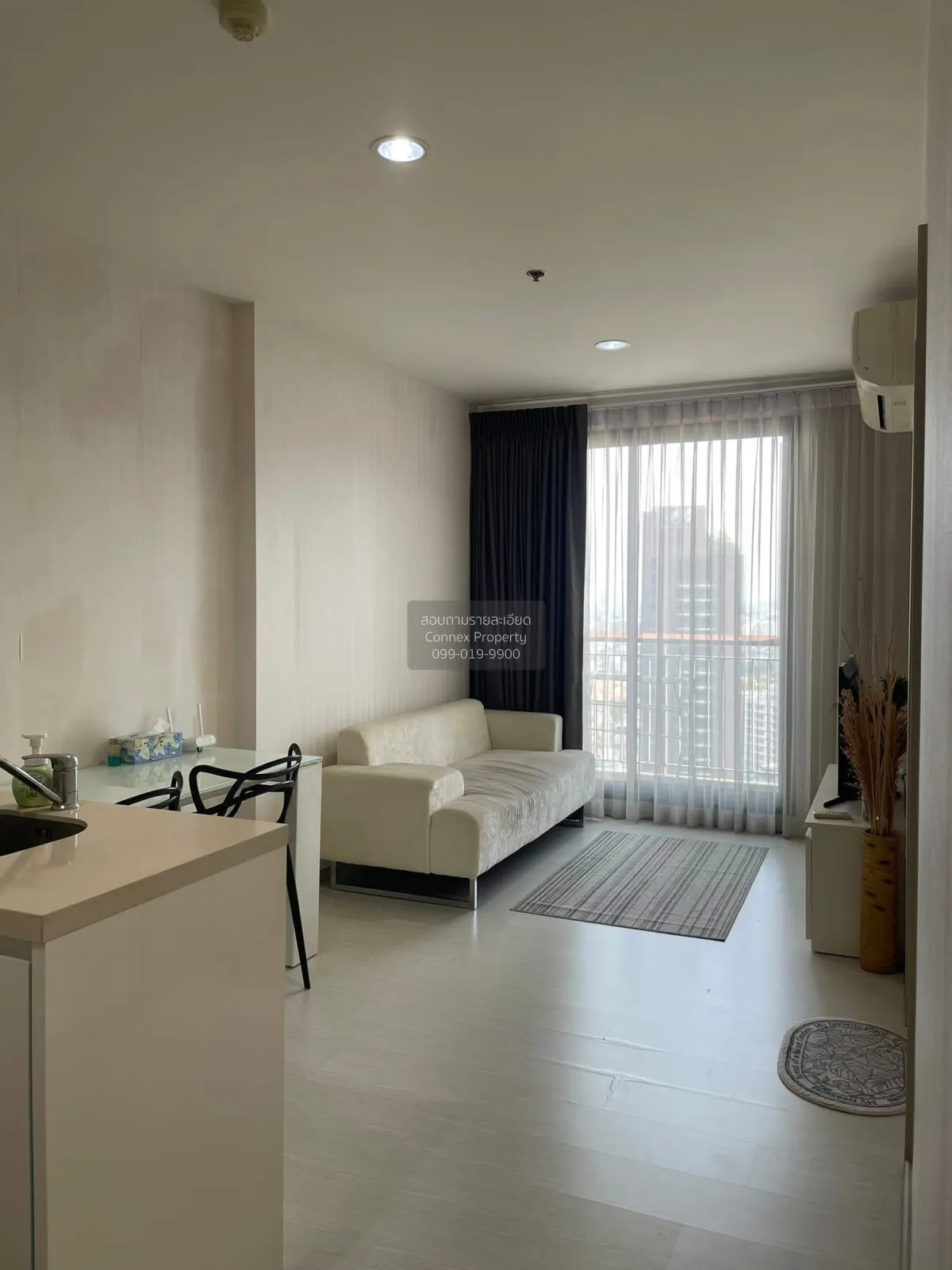 ขายคอนโด  ริทึ่ม สุขุมวิท 42 ชั้นสูง BTS-เอกมัย พระโขนง เขต คลองเ 4