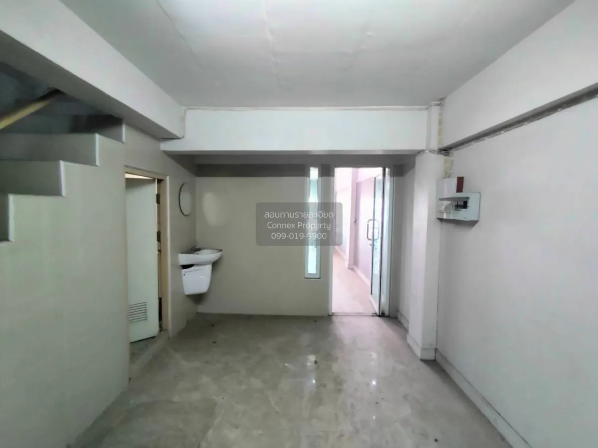 อาคารพาณิชย์ 3 ชั้นครึ่งติดถนน กิจมณี สมุทรสาคร CX-147272