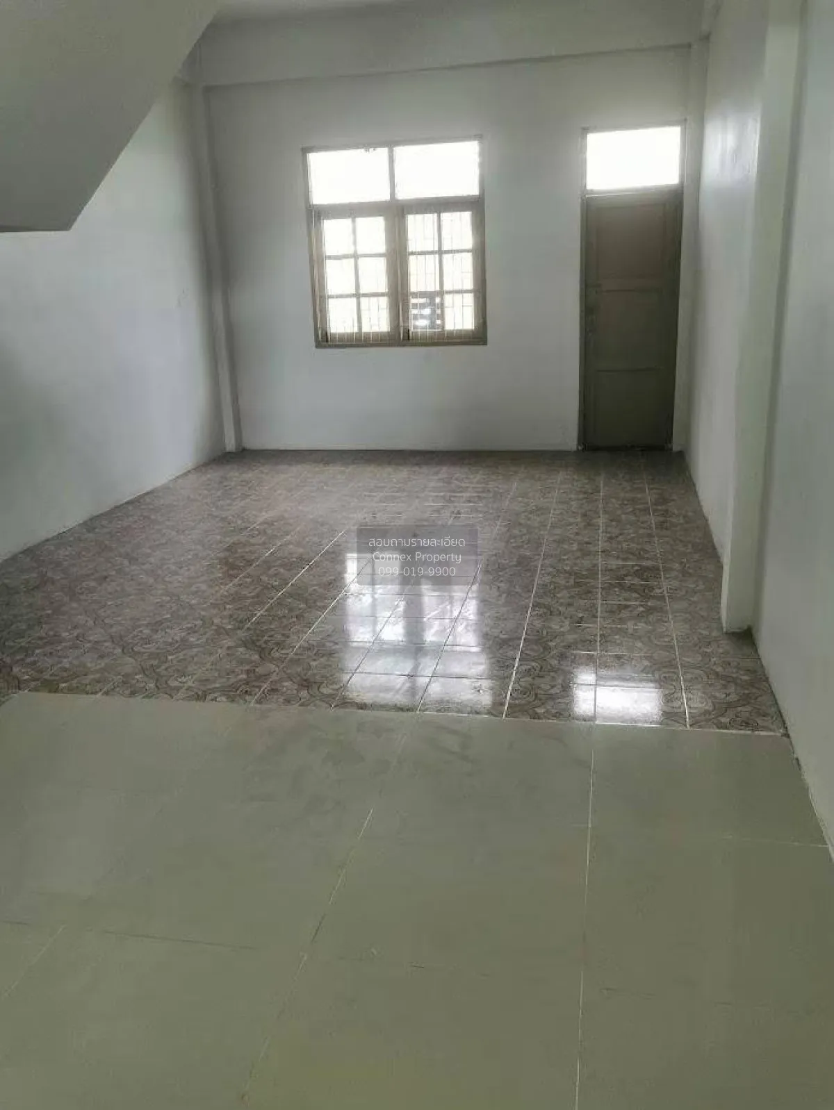 อาคารพาณิชย์ 3 ชั้นครึ่งติดถนน กิจมณี สมุทรสาคร CX-147272