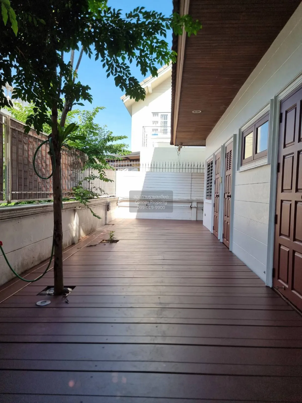 เช่าบ้าน  ฟลาวเวอร์ลี การ์เด้น หนองบอน เขต ประเวศ กรุงเทพ CX-1472