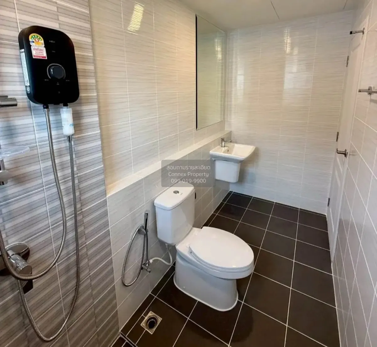 For Rent House , Centro Vibhavadi - Rangsit , wide frontage , Ban