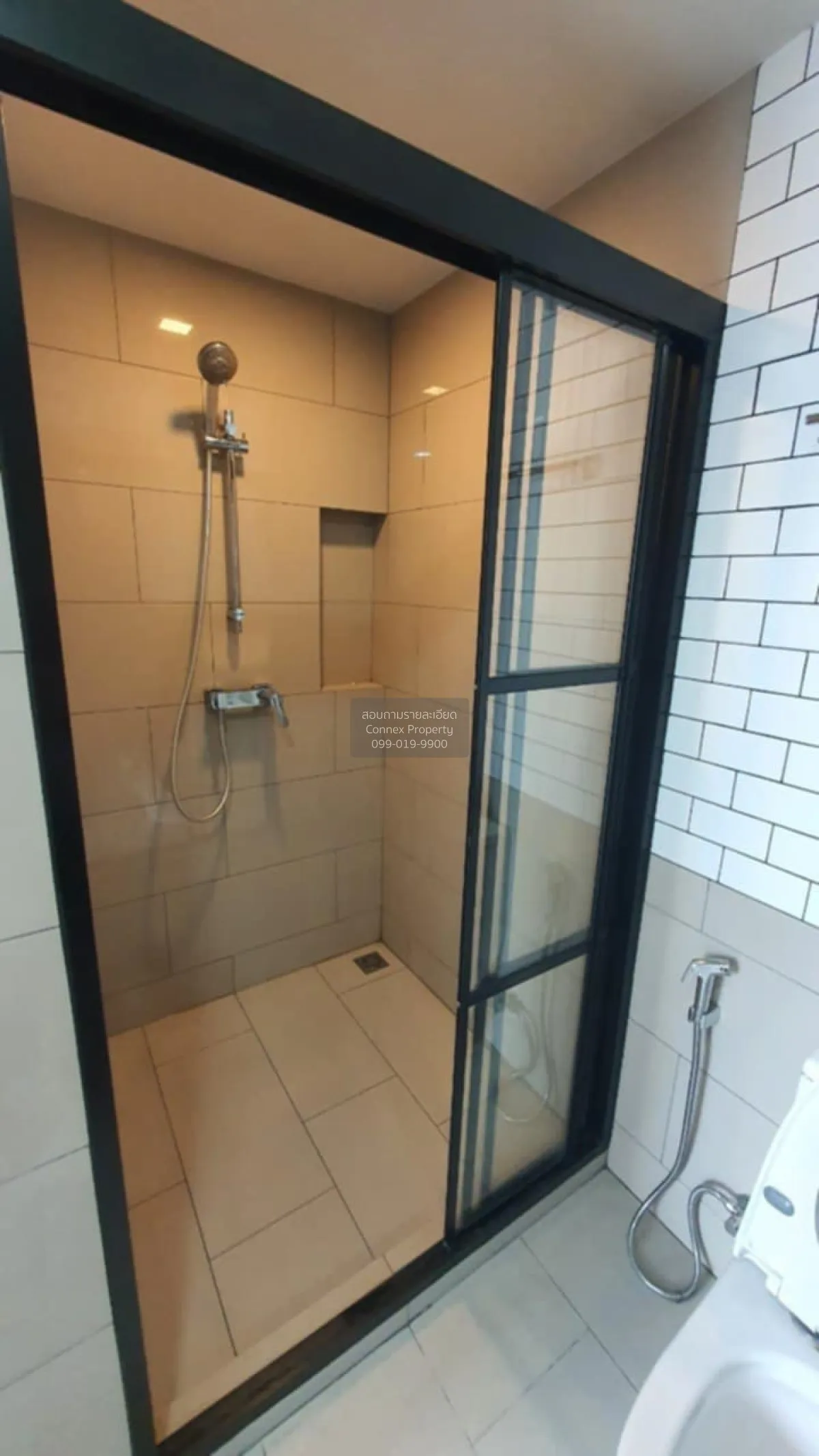 ขายคอนโด  มาเอสโตร 19 รัชดา 19 - วิภา เพนท์เฮ้าส์ MRT-รัชดาภิเษก 