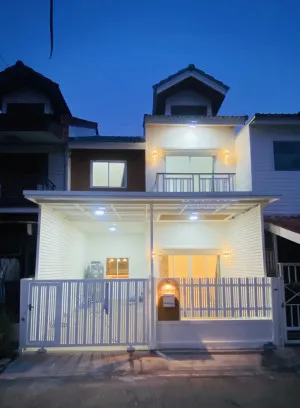 ขายทาวน์เฮ้าส์/ทาวน์โฮม  หมู่บ้านเอื้อประชา นวลจันทร์ หน้ากว้าง รีโนเวทใหม่ นวลจันทร์ เขต บึงกุ่ม กรุงเทพ CX-147383