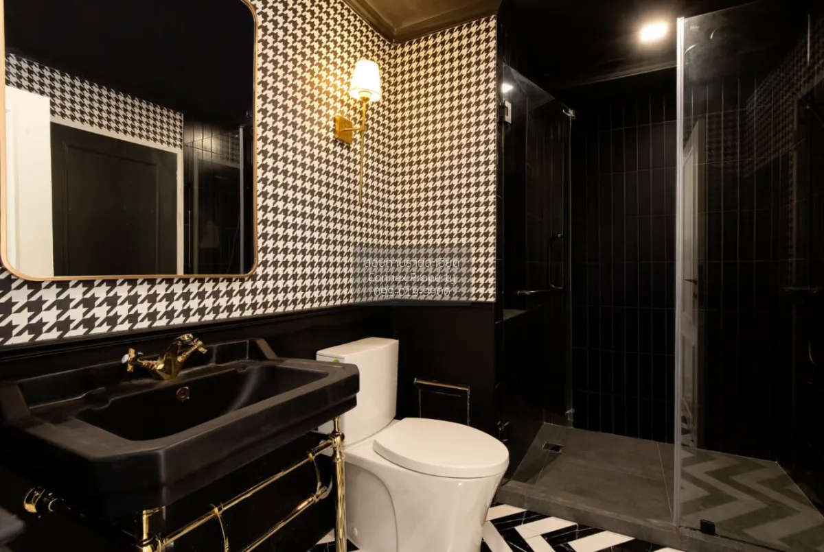 ขายคอนโด  คามิลล์ พร้อมพงษ์ ดูเพล็กซ์ หน้ากว้าง รีโนเวทใหม่ BTS-พ