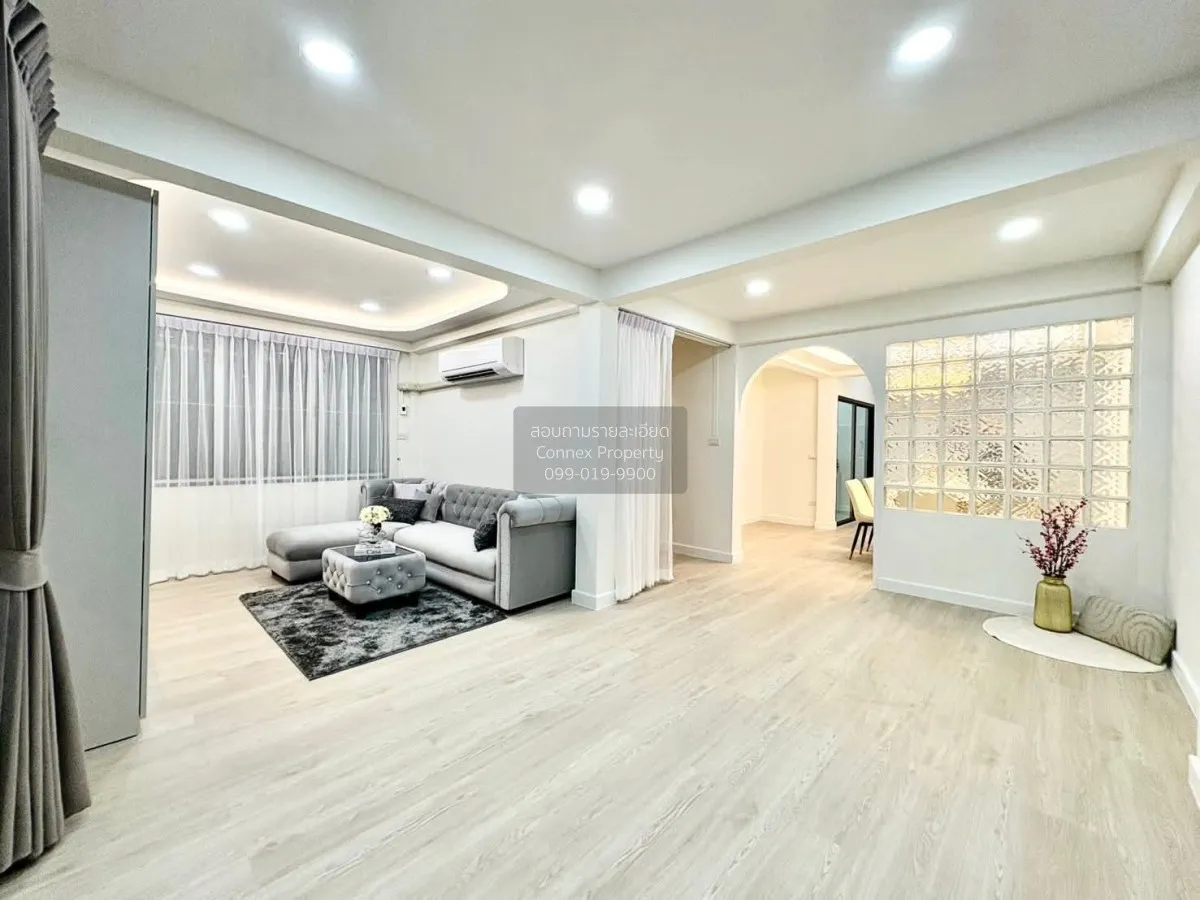 For Rent Detacted hose for rent, Ratchada close to MRT , Huai Khw 3