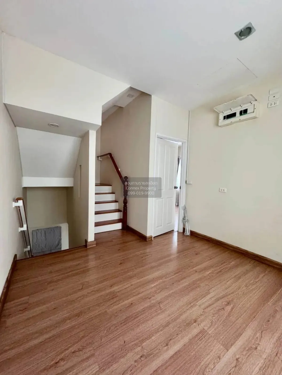 ขายทาวน์เฮ้าส์/ทาวน์โฮม  โกลเด้น ทาวน์ 3 ลาดพร้าว - เกษตรนวมินทร์