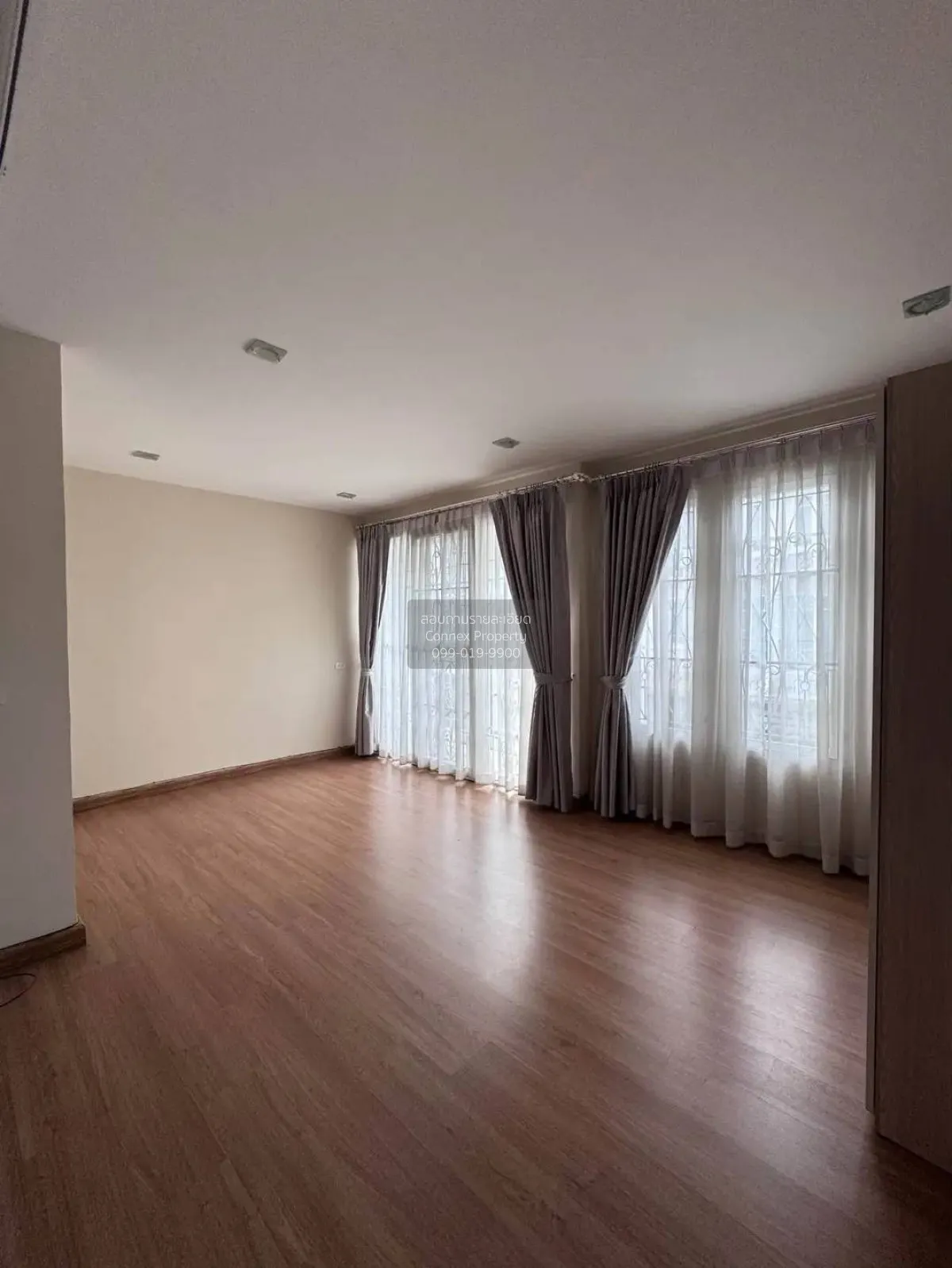 ขายทาวน์เฮ้าส์/ทาวน์โฮม  โกลเด้น ทาวน์ 3 ลาดพร้าว - เกษตรนวมินทร์