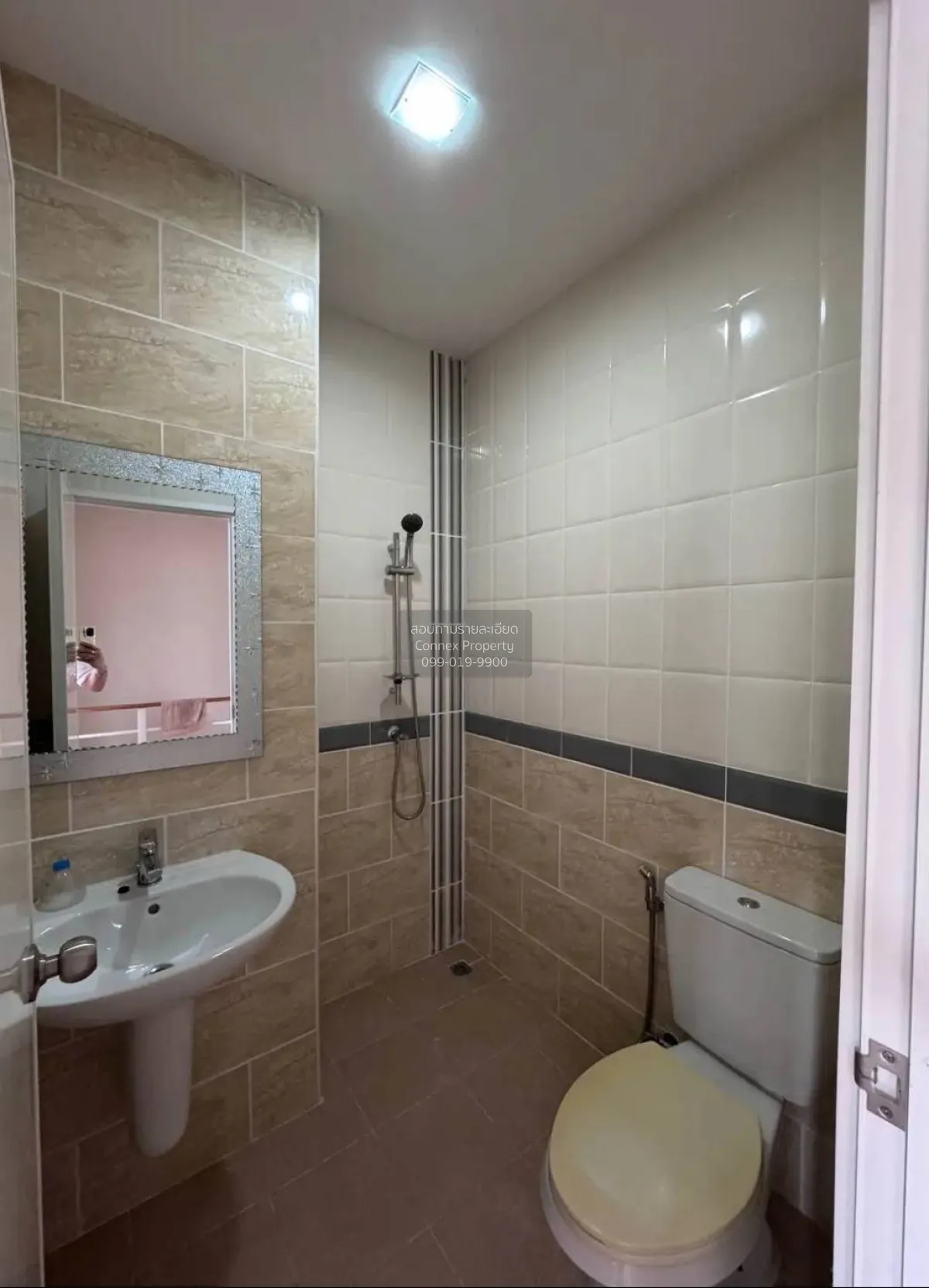 ขายทาวน์เฮ้าส์/ทาวน์โฮม  โกลเด้น ทาวน์ 3 ลาดพร้าว - เกษตรนวมินทร์