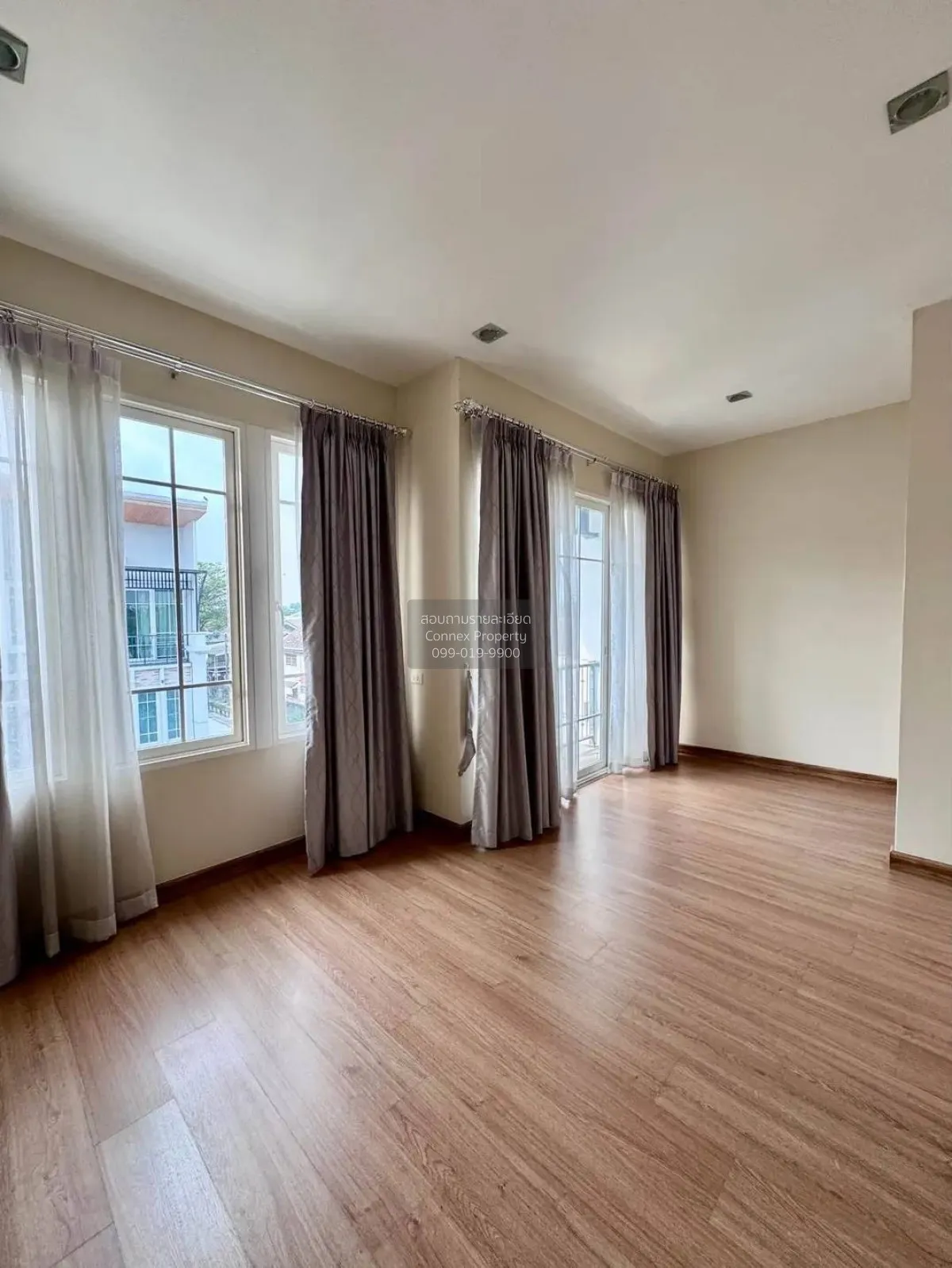 ขายทาวน์เฮ้าส์/ทาวน์โฮม  โกลเด้น ทาวน์ 3 ลาดพร้าว - เกษตรนวมินทร์