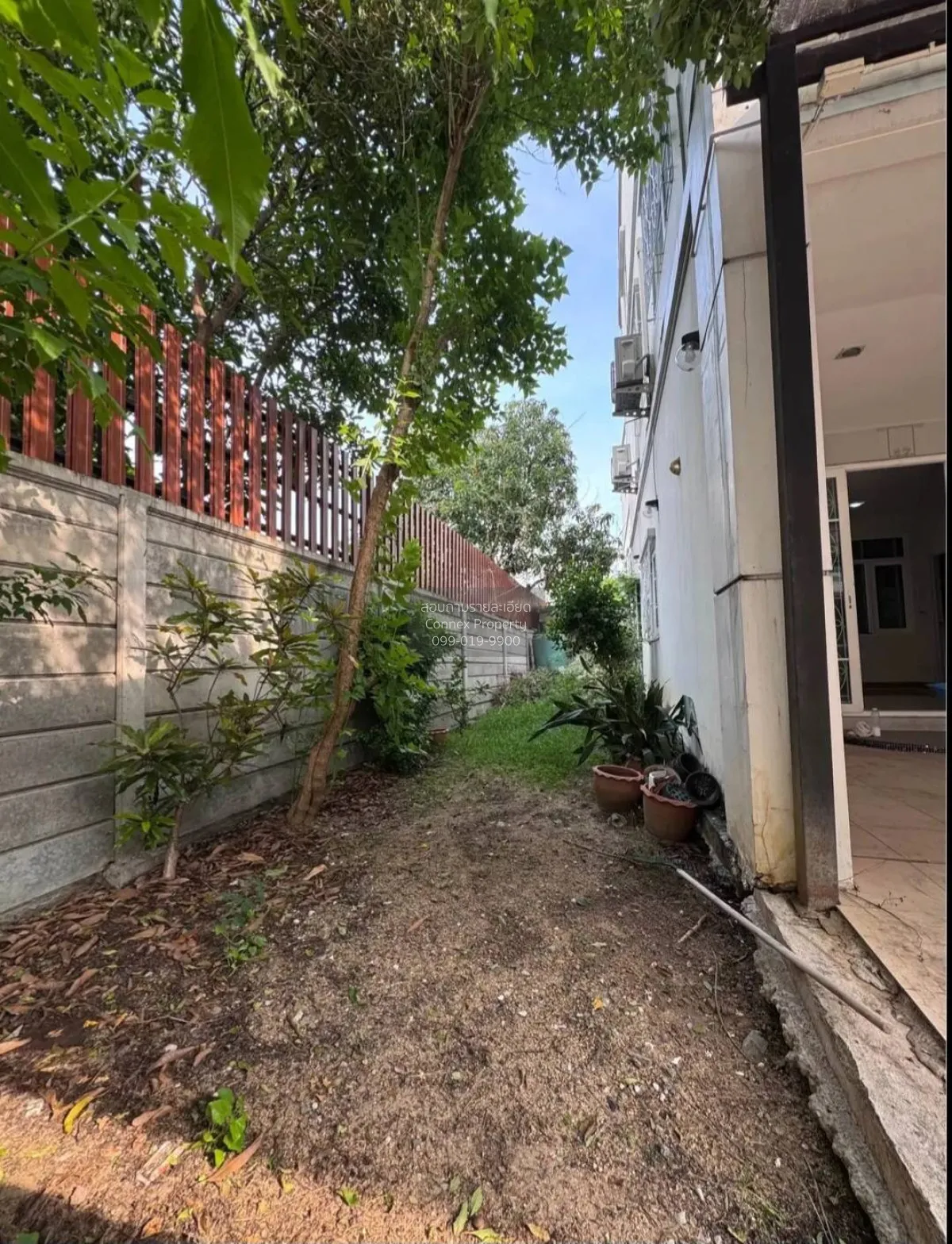 ขายทาวน์เฮ้าส์/ทาวน์โฮม  โกลเด้น ทาวน์ 3 ลาดพร้าว - เกษตรนวมินทร์