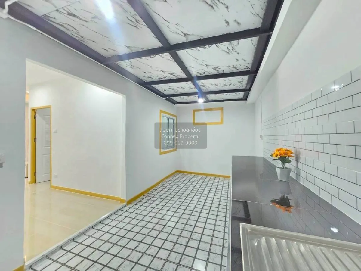 ขายทาวน์เฮ้าส์/ทาวน์โฮม  หมู่บ้านอัญชลี หน้ากว้าง ท่าทราย เมืองนน 3