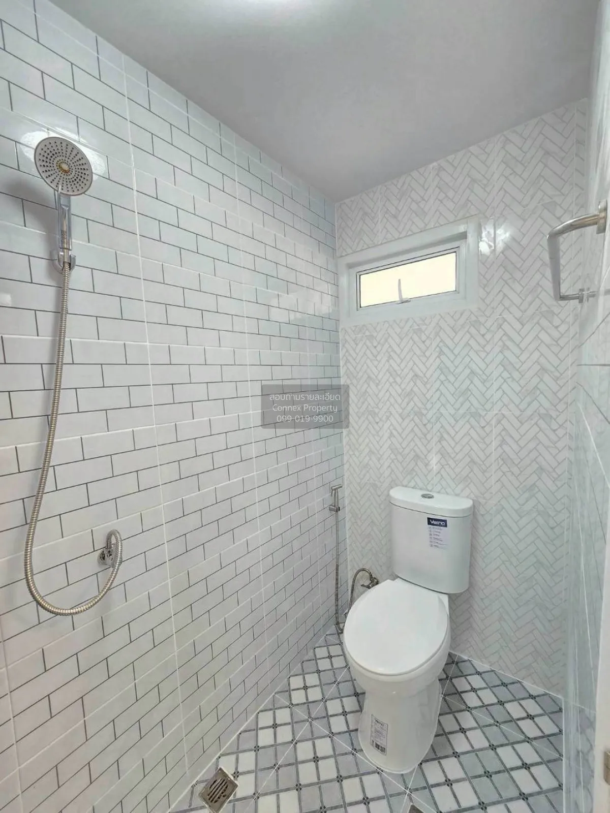 ขายทาวน์เฮ้าส์/ทาวน์โฮม  หมู่บ้านอัญชลี หน้ากว้าง ท่าทราย เมืองนน