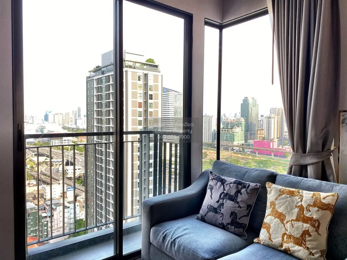 เช่าคอนโด  ริทึ่ม อโศก วิวสวย ชั้นสูง ห้องมุม MRT-พระราม 9 มักกะส