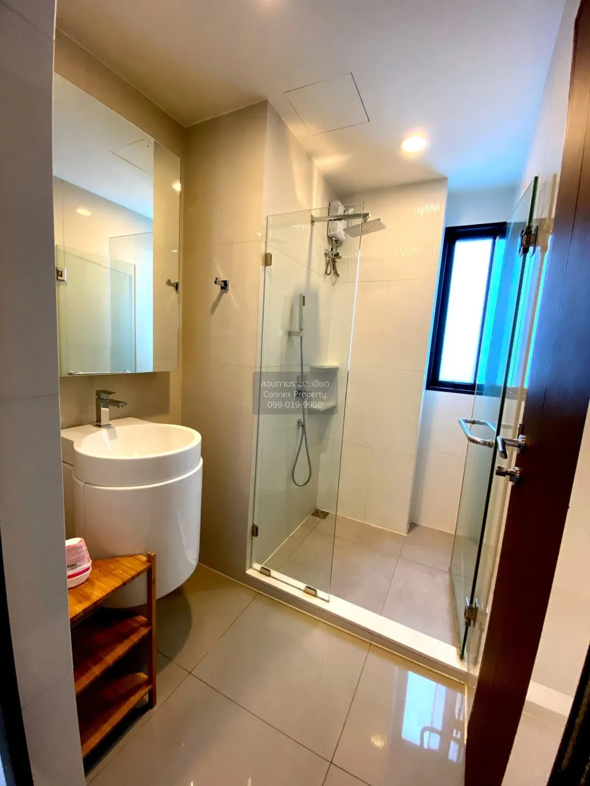 เช่าคอนโด  ริทึ่ม อโศก วิวสวย ชั้นสูง ห้องมุม MRT-พระราม 9 มักกะส