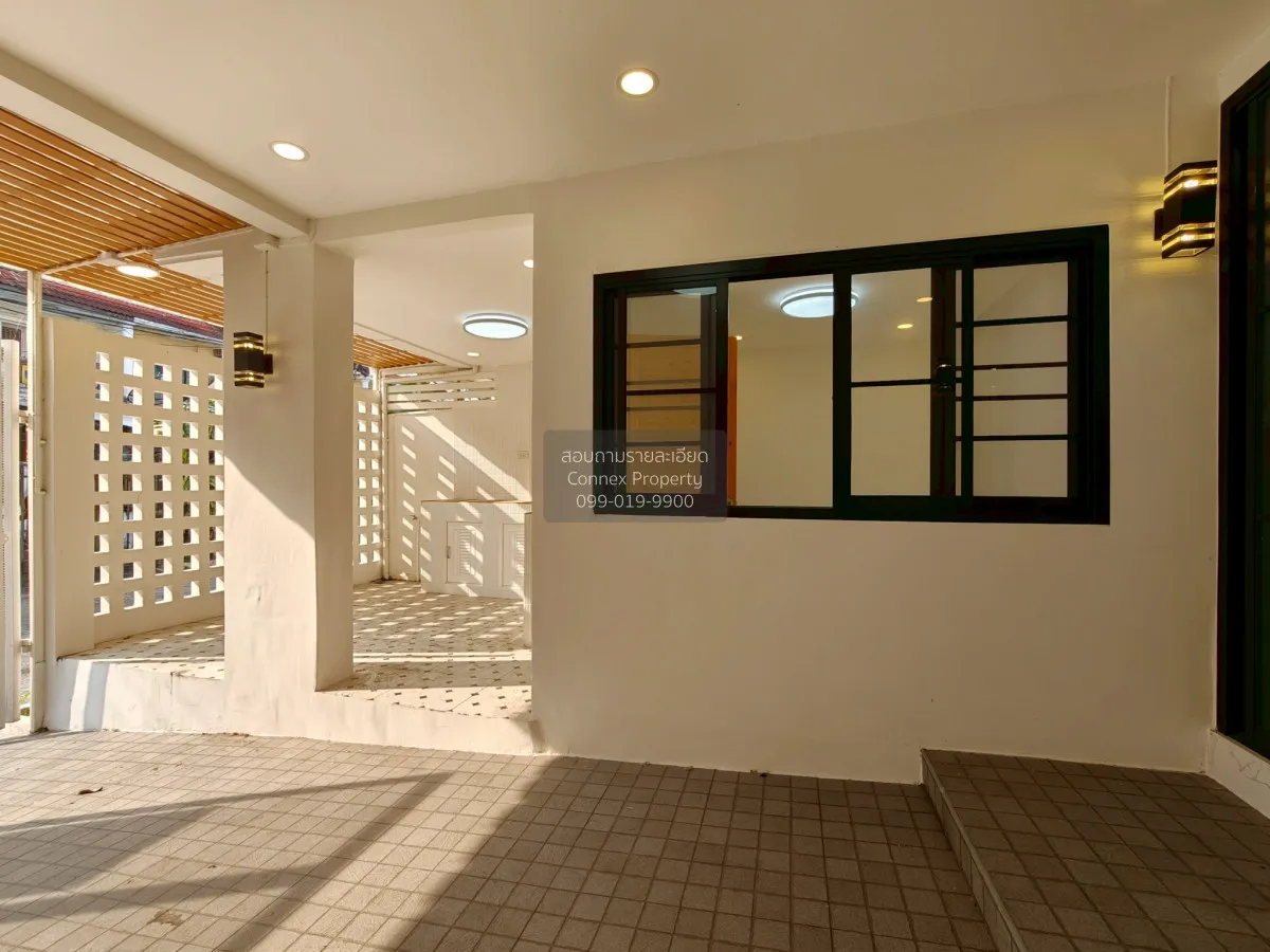 ขายทาวน์เฮ้าส์/ทาวน์โฮม ไพรเวท วิลล่า รีโนเวทใหม่ หน้าบ้านติดสวน 