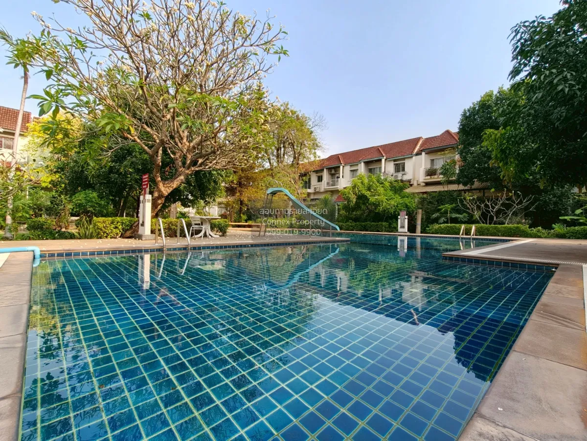 ขายทาวน์เฮ้าส์/ทาวน์โฮม ไพรเวท วิลล่า รีโนเวทใหม่ หน้าบ้านติดสวน 