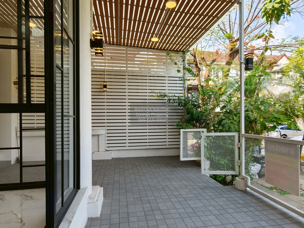 ขายทาวน์เฮ้าส์/ทาวน์โฮม ไพรเวท วิลล่า รีโนเวทใหม่ หน้าบ้านติดสวน 