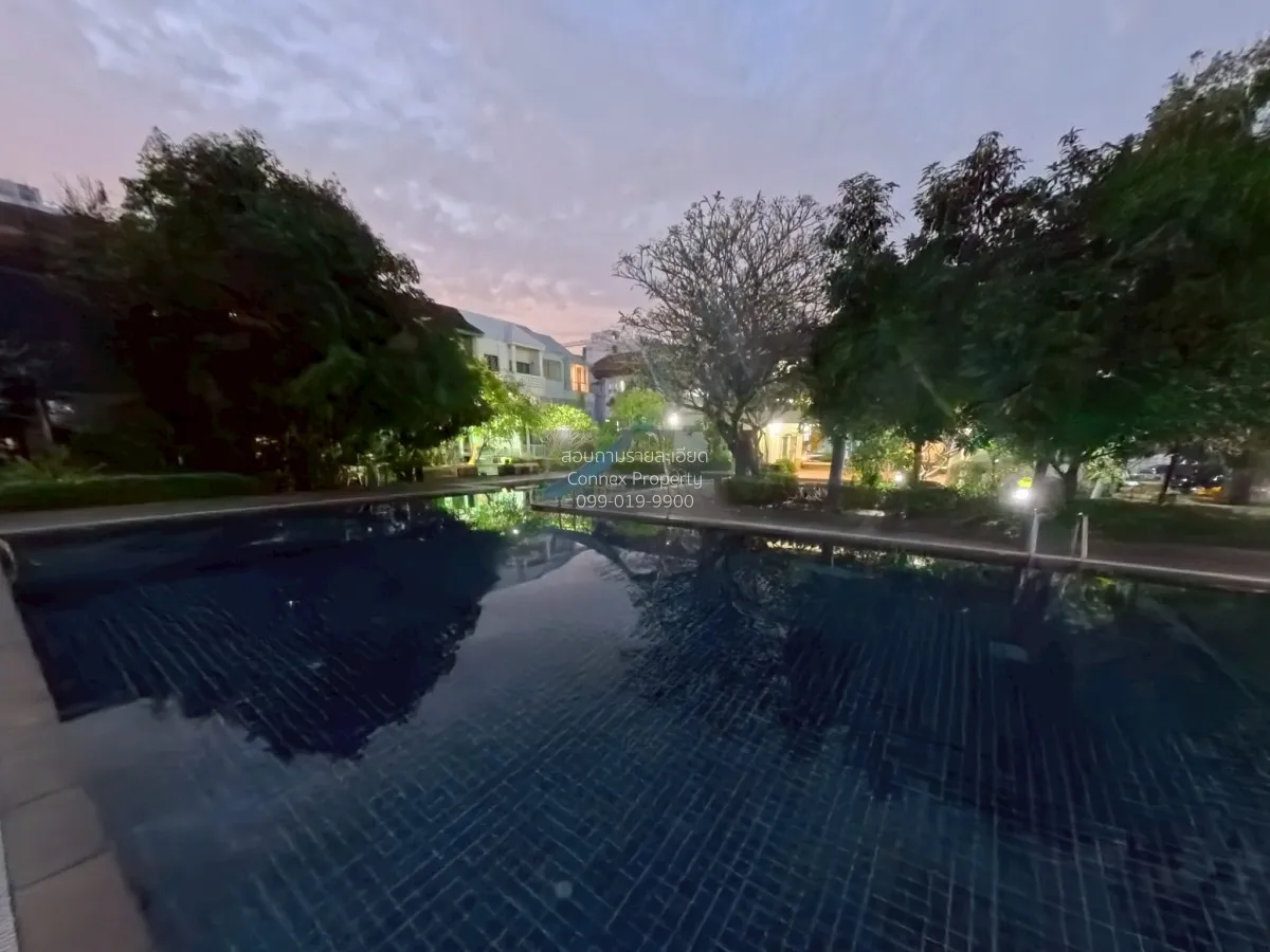 ขายทาวน์เฮ้าส์/ทาวน์โฮม ไพรเวท วิลล่า รีโนเวทใหม่ หน้าบ้านติดสวน 