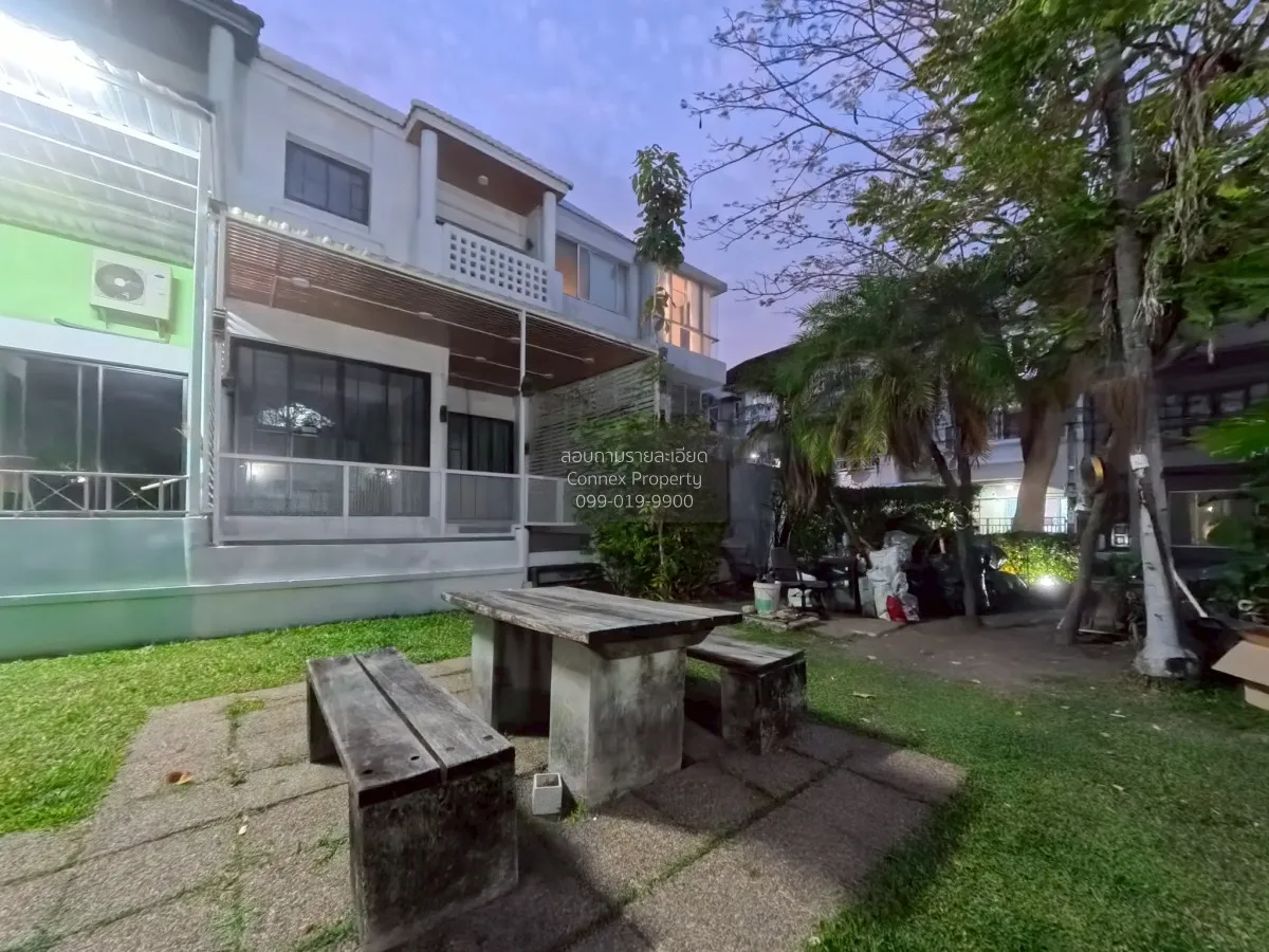 ขายทาวน์เฮ้าส์/ทาวน์โฮม ไพรเวท วิลล่า รีโนเวทใหม่ หน้าบ้านติดสวน 